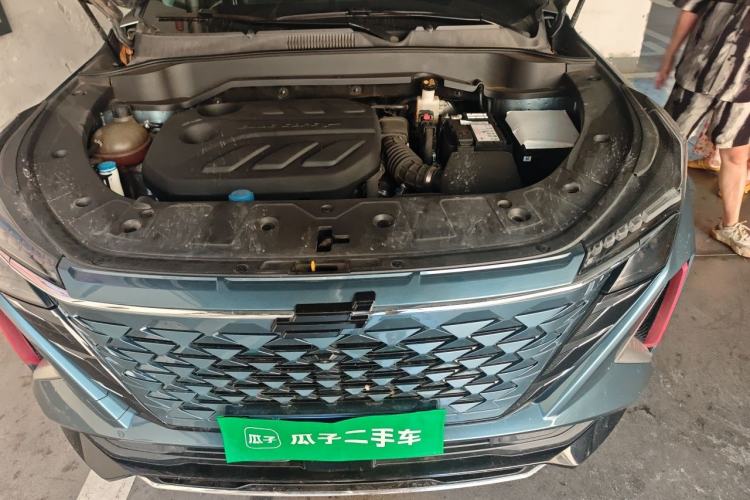 Used CHANGAN OSHAN Z6 2023 Blue Whale 1.5T DCT Smart-Led City Edition Engine Bay
