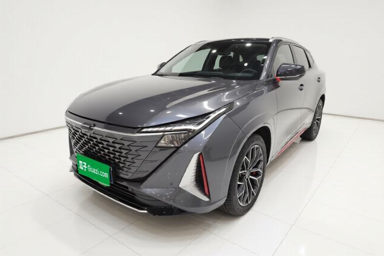 Ojetý CHANGAN OSHAN Z6 2023 Blue Whale 1.5T DCT Luxury Model Guazi used car, China used car export, Used car for sale, Used cars, Cheapest cars for sale