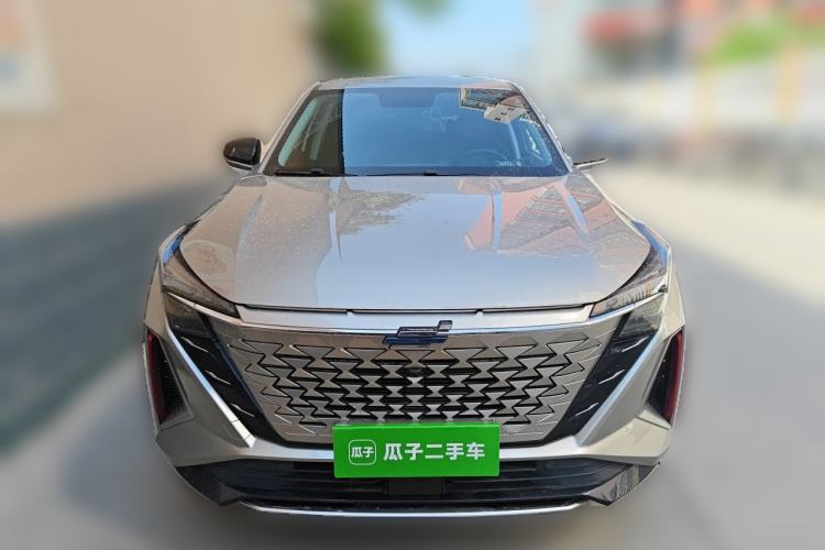 Used CHANGAN OSHAN Z6 2023 Blue Whale 1.5T DCT Smart Enjoyment Model Front