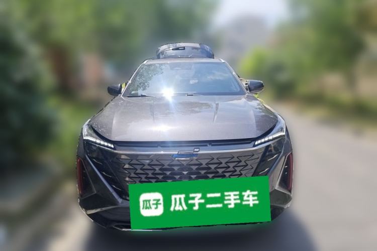 Used CHANGAN OSHAN Z6 2023 Blue Whale 2.0T Automatic Zhiyuan Model Front