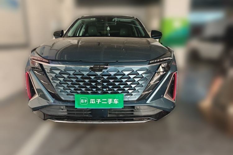 Used CHANGAN OSHAN Z6 2023 Blue Whale 1.5T DCT Smart-Led City Edition Front
