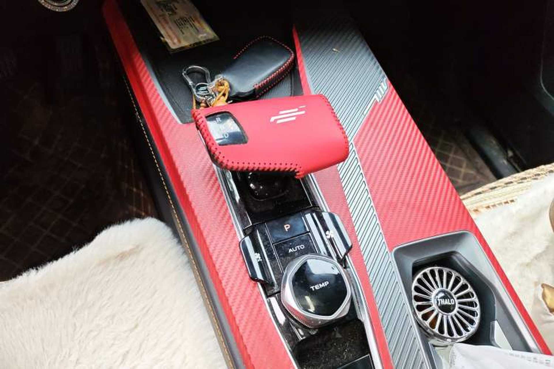 Used CHANGAN OSHAN Z6 2023 Blue Whale 1.5T DCT Luxury Model Gear Lever