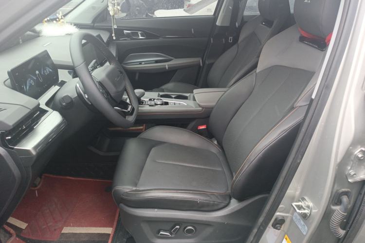Used CHANGAN OSHAN Z6 2023 Blue Whale 1.5T DCT Smart Edition Left Front Seat