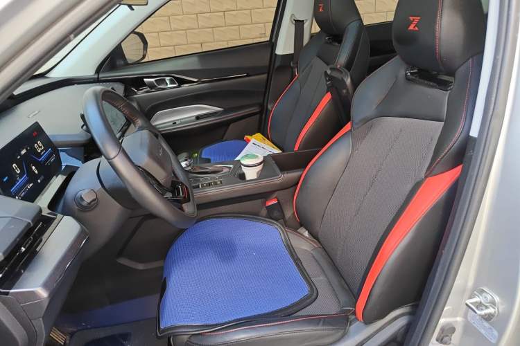 Used CHANGAN OSHAN Z6 2023 Blue Whale 1.5T DCT Smart Enjoyment Model Left Front Seat
