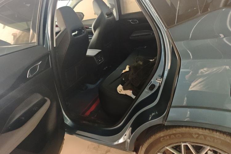 Used CHANGAN OSHAN Z6 2023 Blue Whale 1.5T DCT Smart-Led City Edition Left Rear Seat
