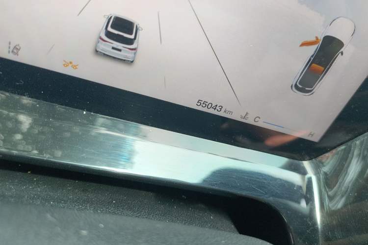 Used CHANGAN OSHAN Z6 2023 Blue Whale 1.5T DCT Smart Navigation Model Odometer Close Up
