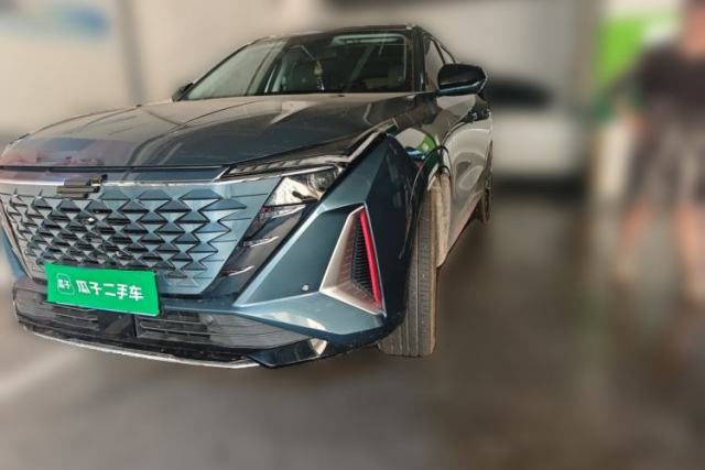 Used CHANGAN OSHAN Z6 2023 Blue Whale 1.5T DCT Smart-Led City Edition