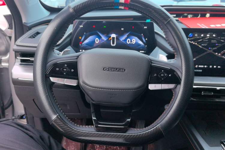 Used CHANGAN OSHAN Z6 2023 Blue Whale 1.5T DCT Smart Edition Steering Wheel