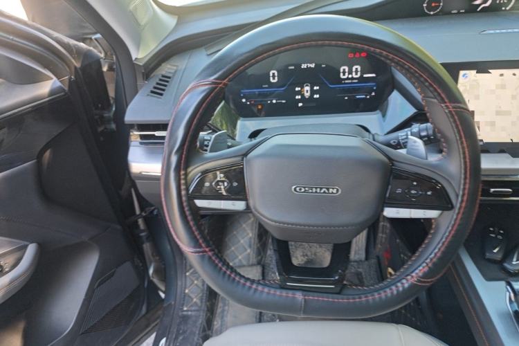 Used CHANGAN OSHAN Z6 2023 Blue Whale 1.5T DCT Luxury Model Steering Wheel