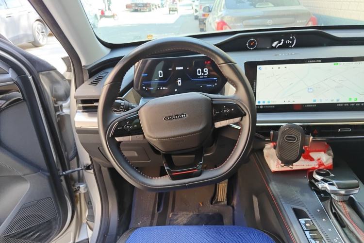 Used CHANGAN OSHAN Z6 2023 Blue Whale 1.5T DCT Smart Enjoyment Model Steering Wheel