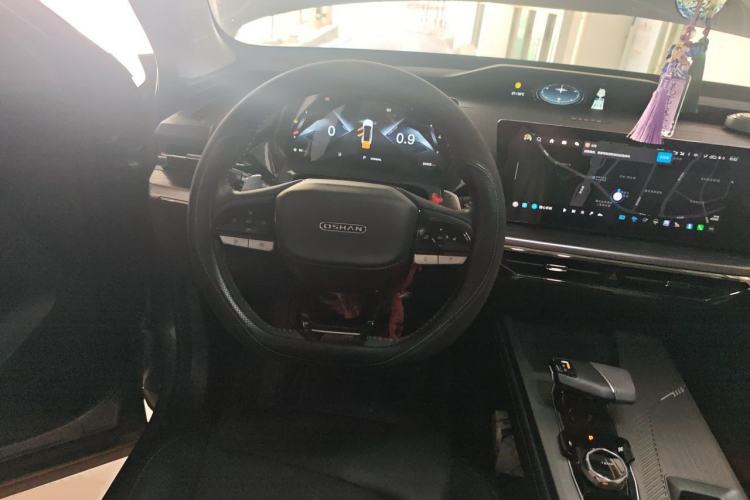 Used CHANGAN OSHAN Z6 2023 Blue Whale 1.5T DCT Smart-Led City Edition Steering Wheel