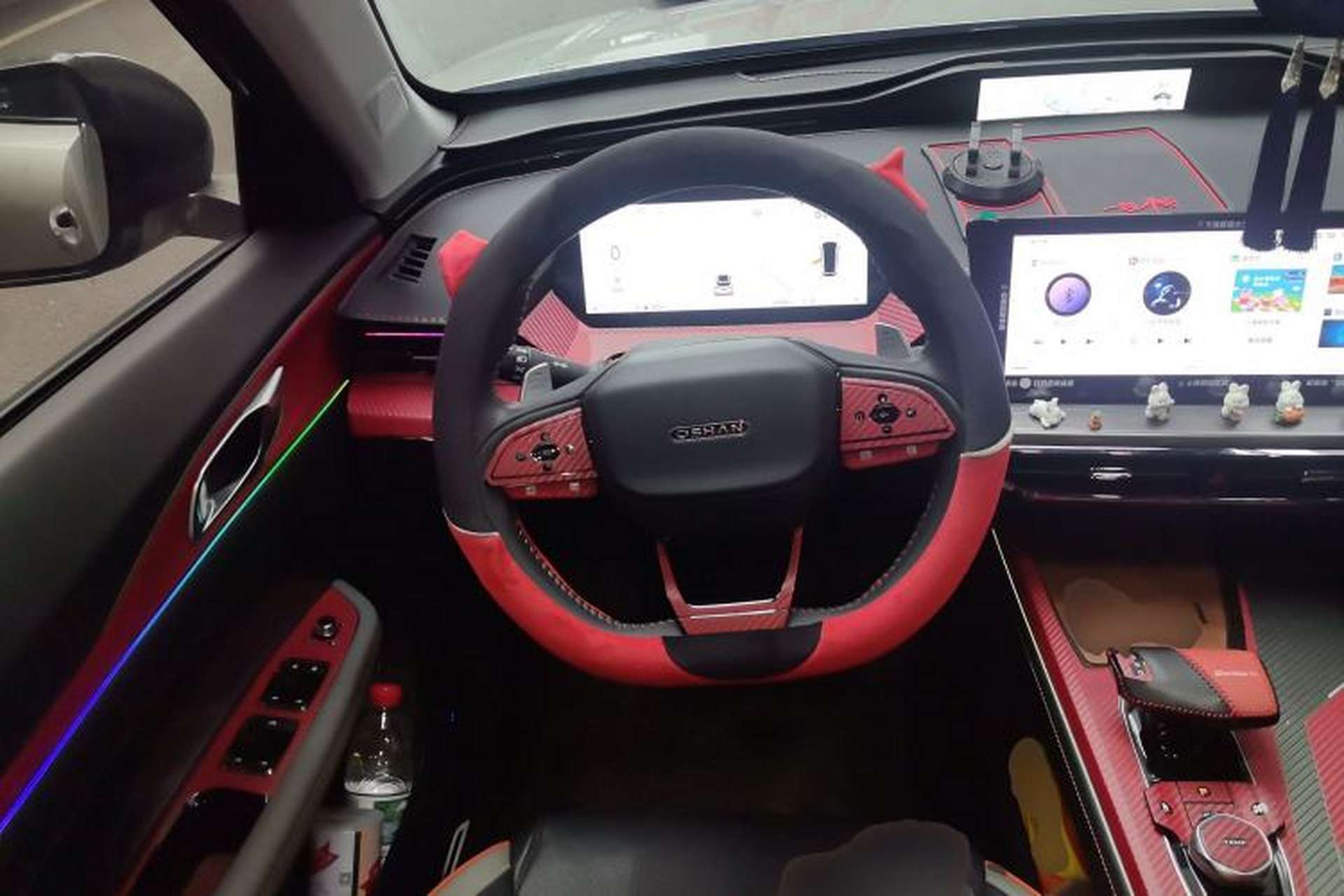 Used CHANGAN OSHAN Z6 2023 Blue Whale 1.5T DCT Smart-Led City Edition Steering Wheel