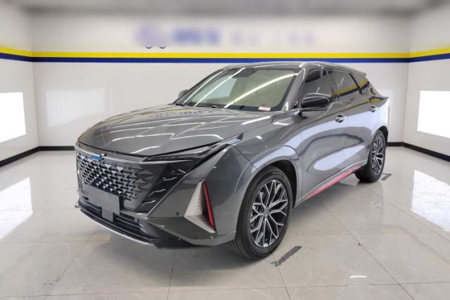 Used CHANGAN OSHAN Z6 2023 Blue Whale 1.5T DCT Smart Luxury Model