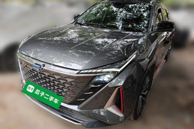 Used CHANGAN OSHAN Z6 2023 Blue Whale 1.5T DCT Smart Edition