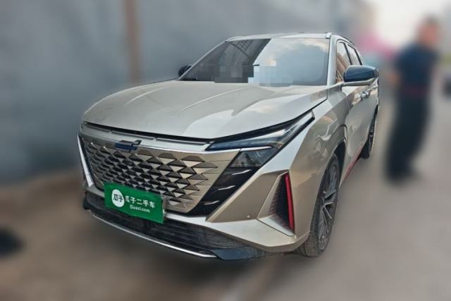 Ojetý CHANGAN OSHAN Z6 2023 Blue Whale 1.5T DCT Smart-Led City Edition