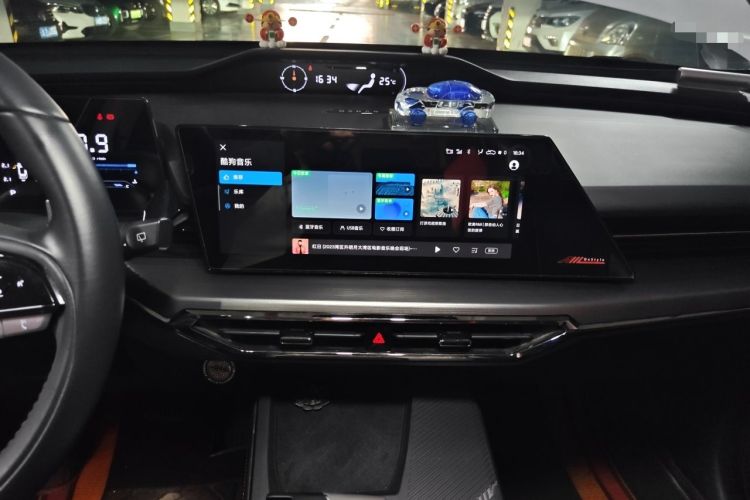 Used CHANGAN OSHAN Z6 2023 Blue Whale 1.5T DCT Luxury Model Audio And AC Panel