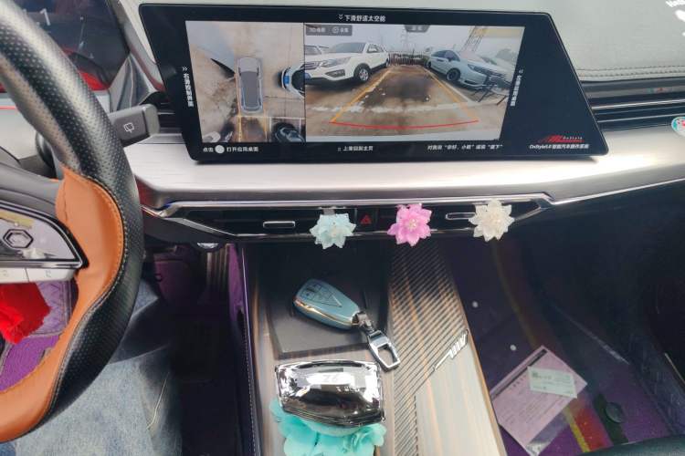 Used CHANGAN OSHAN Z6 2023 Blue Whale 1.5T DCT Smart Edition Audio And AC Panel