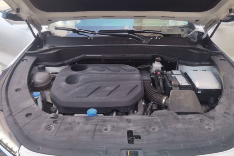 Used CHANGAN OSHAN Z6 2023 Blue Whale 1.5T DCT Smart Edition Engine Bay