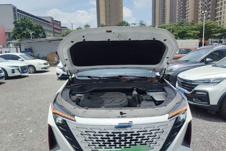 Used CHANGAN OSHAN Z6 2023 Blue Whale 1.5T DCT Luxury Model Engine Bay