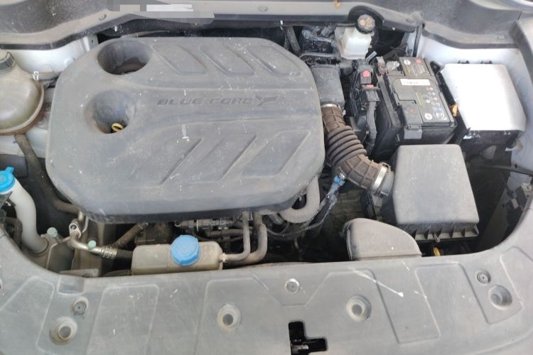 Used CHANGAN OSHAN Z6 2023 Blue Whale 1.5T DCT Smart Luxury Model Engine Bay