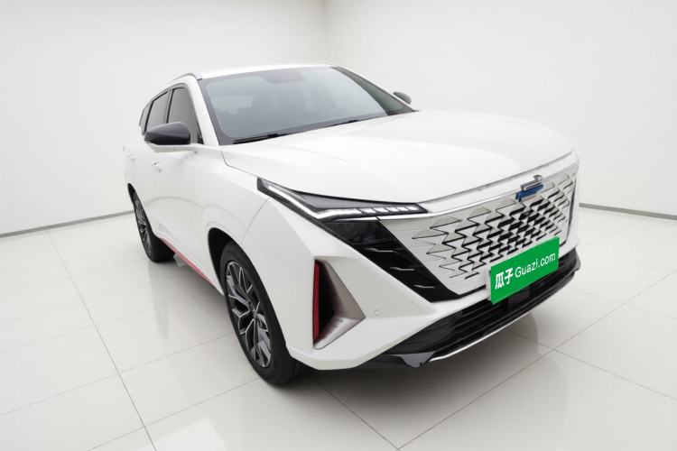 Used CHANGAN OSHAN Z6 2023 Blue Whale 1.5T DCT Smart-Led City Edition Exterior 2