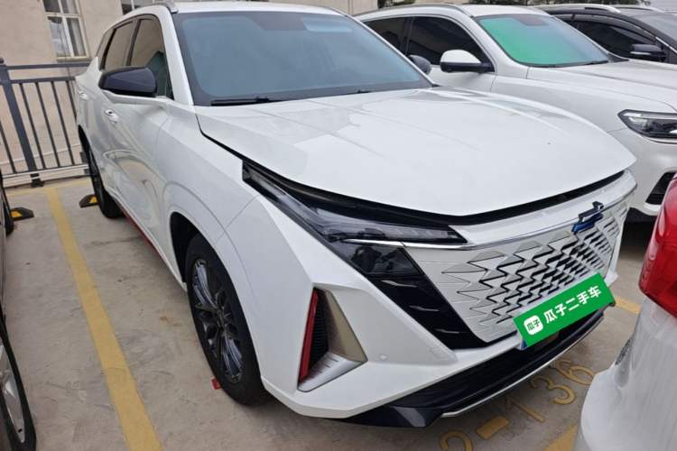 Used CHANGAN OSHAN Z6 2023 Blue Whale 1.5T DCT Luxury Model Front Right 45 Deg