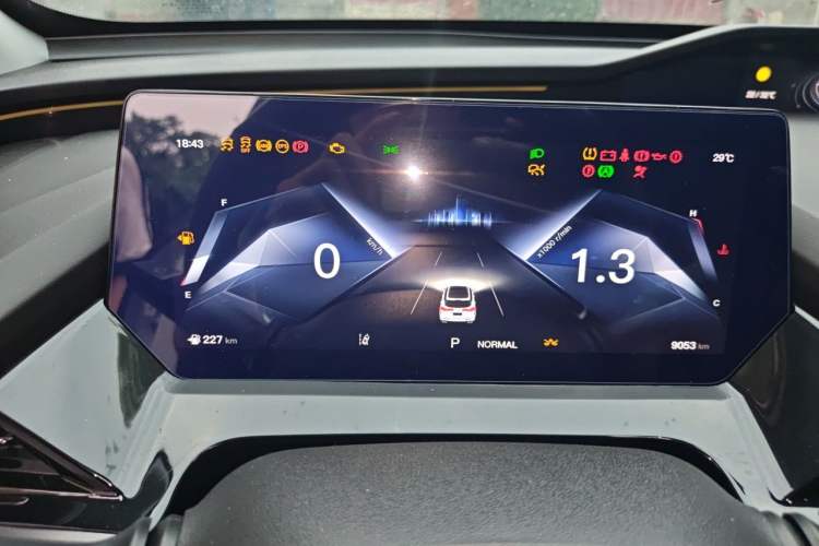 Used CHANGAN OSHAN Z6 2023 Blue Whale 1.5T DCT Smart Edition Instrument Cluster