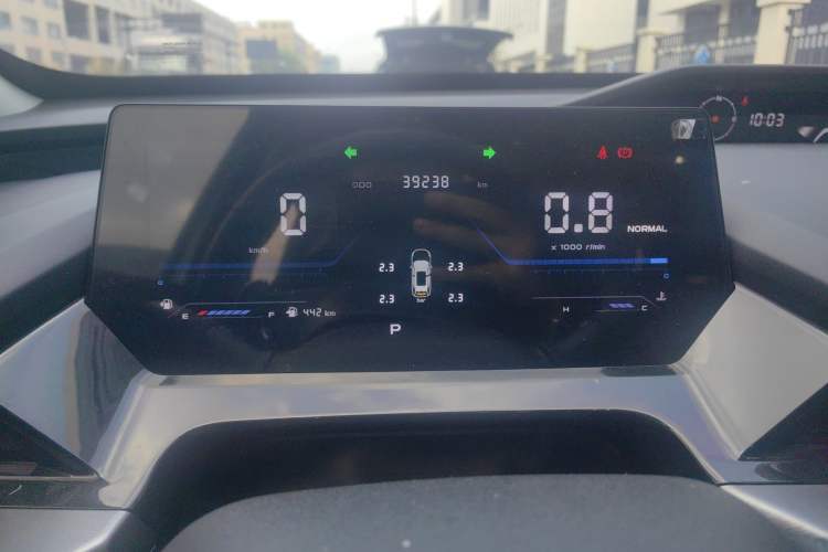 Used CHANGAN OSHAN Z6 2023 Blue Whale 1.5T DCT Luxury Model Instrument Cluster