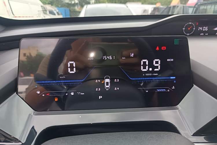 Used CHANGAN OSHAN Z6 2023 Blue Whale 2.0T Automatic Smart Drive Model Instrument Cluster