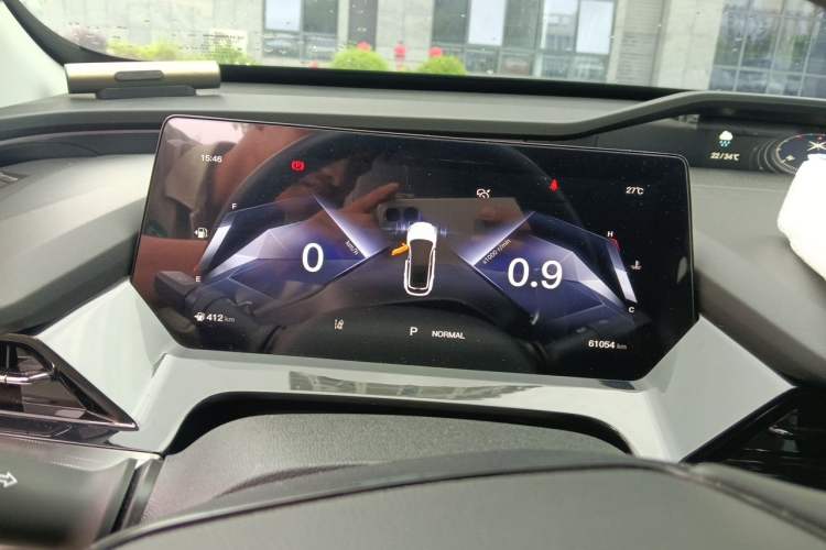 Used CHANGAN OSHAN Z6 2023 Blue Whale 1.5T DCT Smart Edition Instrument Cluster