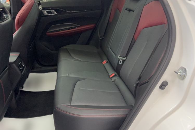 Used CHANGAN OSHAN Z6 2023 Blue Whale 1.5T DCT Smart Luxury Model Interior 1