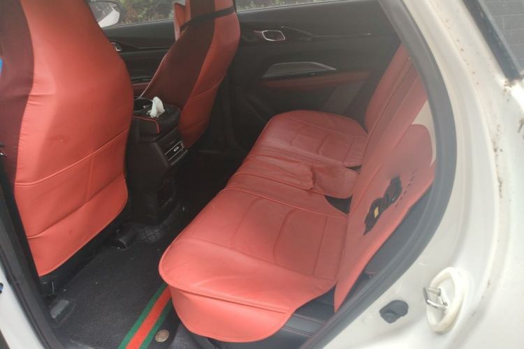Used CHANGAN OSHAN Z6 2023 Blue Whale 1.5T DCT Smart Luxury Model Left Rear Seat