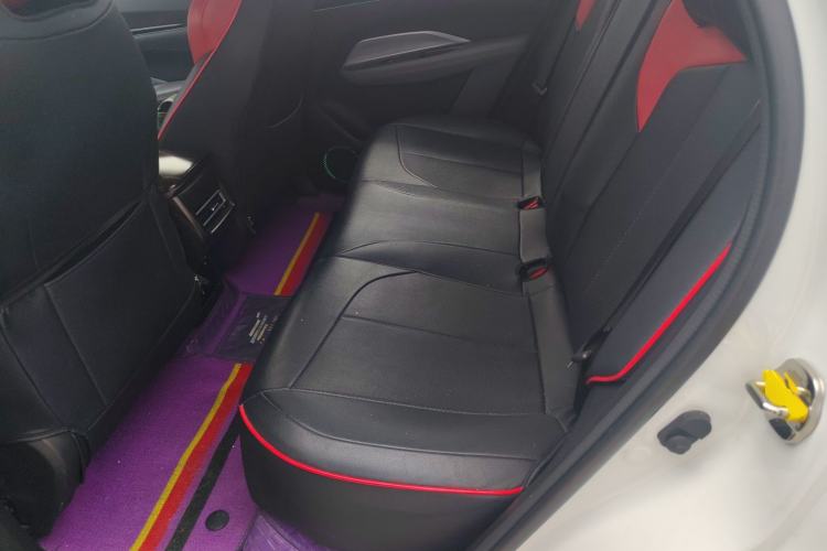 Used CHANGAN OSHAN Z6 2023 Blue Whale 1.5T DCT Smart Edition Left Rear Seat
