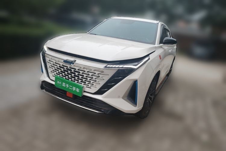 Used CHANGAN OSHAN Z6 2023 Blue Whale 1.5T DCT Smart Luxury Model Guazi used car, China used car export, Used car for sale, Used cars, Cheapest cars for sale