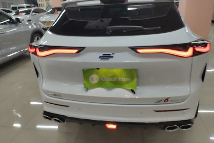 Used CHANGAN OSHAN Z6 2023 Blue Whale 1.5T DCT Smart Navigation Model Rear