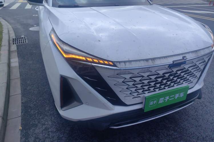 Used CHANGAN OSHAN Z6 2023 Blue Whale 1.5T DCT Luxury Model Right Front Headlight