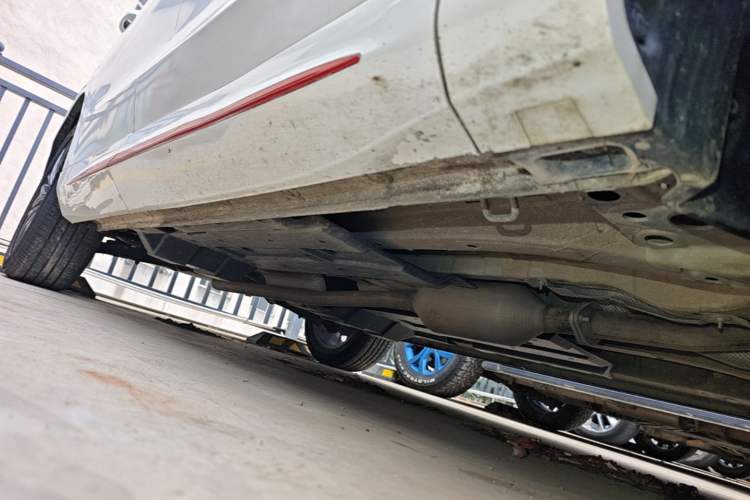 Used CHANGAN OSHAN Z6 2023 Blue Whale 1.5T DCT Luxury Model Right Side Sill