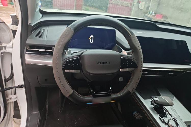 Used CHANGAN OSHAN Z6 2023 Blue Whale 1.5T DCT Smart Edition Steering Wheel