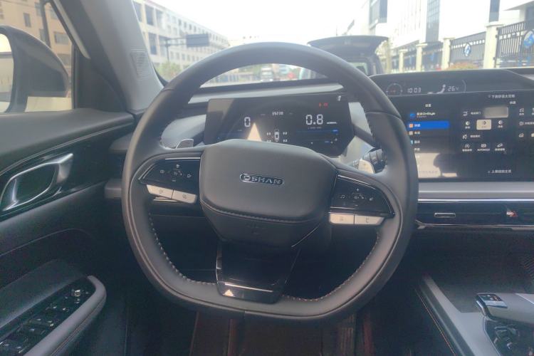 Used CHANGAN OSHAN Z6 2023 Blue Whale 1.5T DCT Luxury Model Steering Wheel