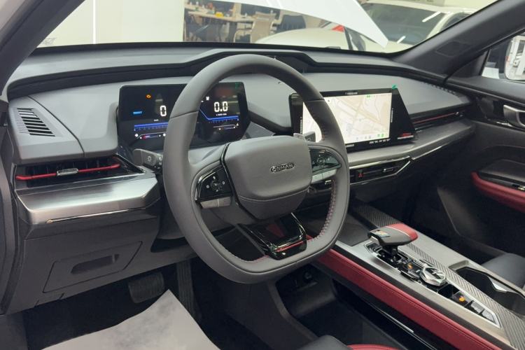 Used CHANGAN OSHAN Z6 2023 Blue Whale 1.5T DCT Smart Luxury Model Steering Wheel