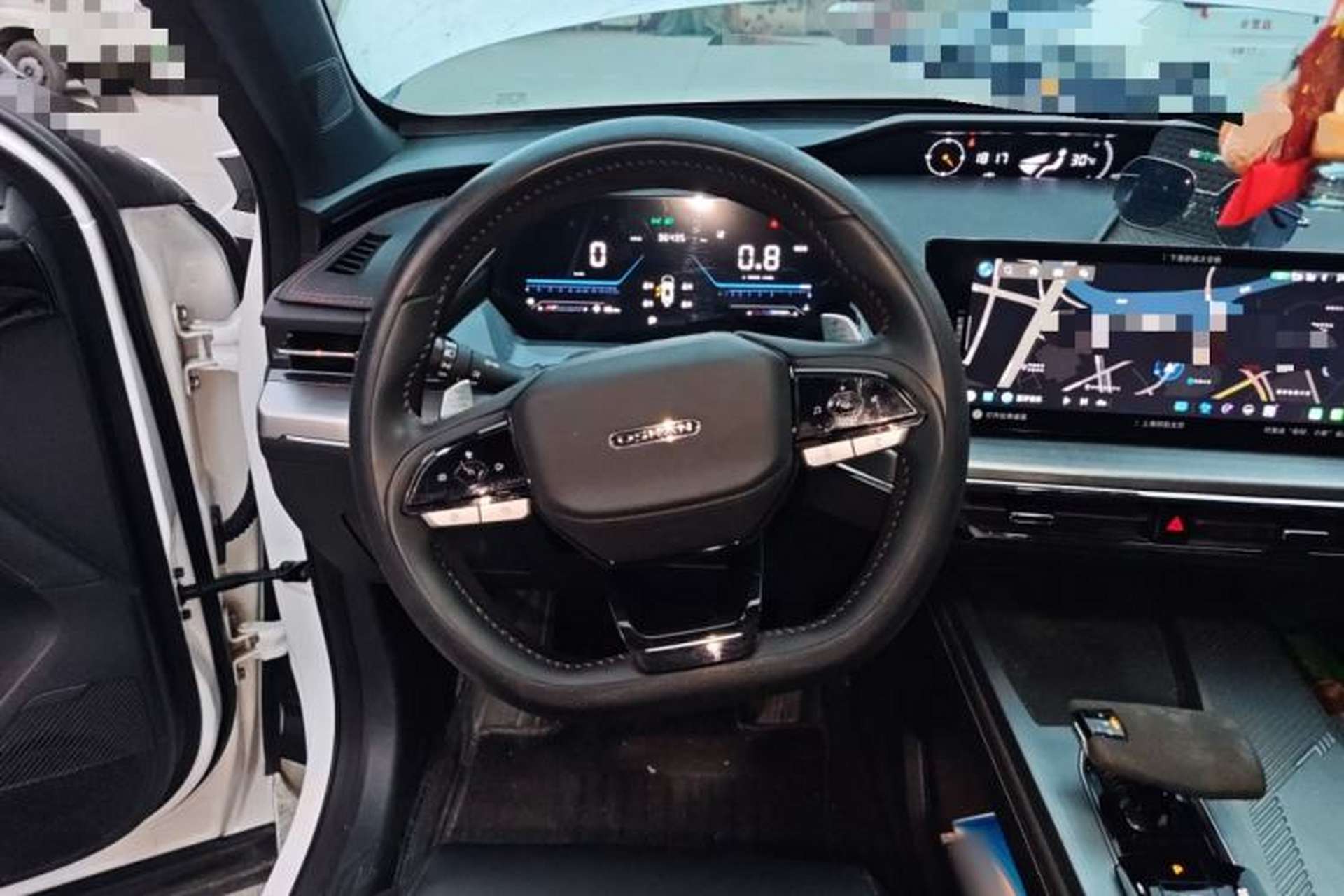 Used CHANGAN OSHAN Z6 2023 Blue Whale 1.5T DCT Luxury Model Steering Wheel