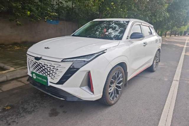 Used CHANGAN OSHAN Z6 2023 Blue Whale 1.5T DCT Smart-Led City Edition
