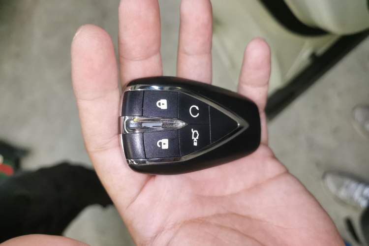 Used CHANGAN OSHAN Z6 2023 Blue Whale 1.5T DCT Smart Edition Vehicle Key