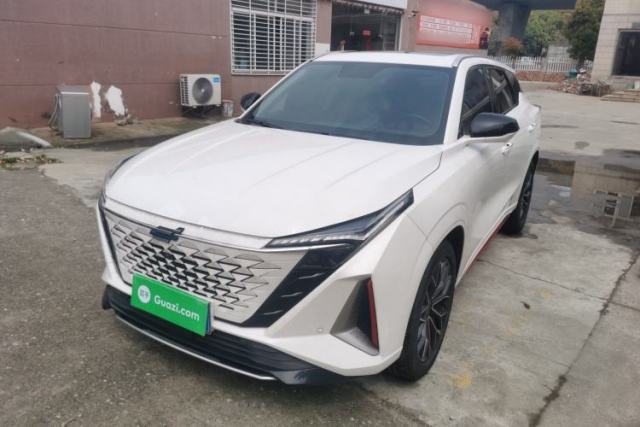 Used CHANGAN OSHAN Z6 2023 Blue Whale 1.5T DCT Smart-Led City Edition