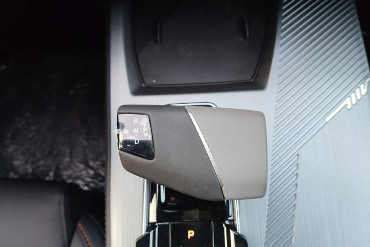 Used CHANGAN OSHAN Z6 New Energy 2023 ZhiDian iDD 150KM Flagship PLUS Gear Lever