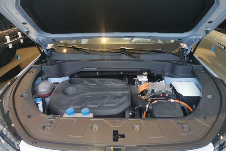 Used CHANGAN OSHAN Z6 New Energy 2022 Blue Whale iDD 150KM Flagship PLUS Smart Parking Edition Engine Bay