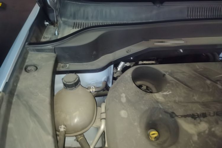 Used CHANGAN OSHAN Z6 New Energy 2022 Blue Whale iDD 150KM Flagship PLUS Engine Bay Right