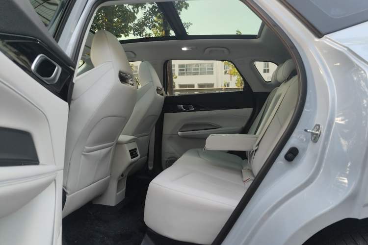 Used CHANGAN OSHAN Z6 New Energy 2022 Blue Whale iDD 150KM Flagship PLUS Interior 3