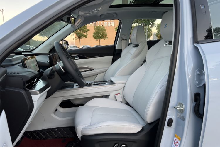 Used CHANGAN OSHAN Z6 New Energy 2022 Blue Whale iDD 150KM Flagship PLUS Smart Parking Edition Left Front Seat