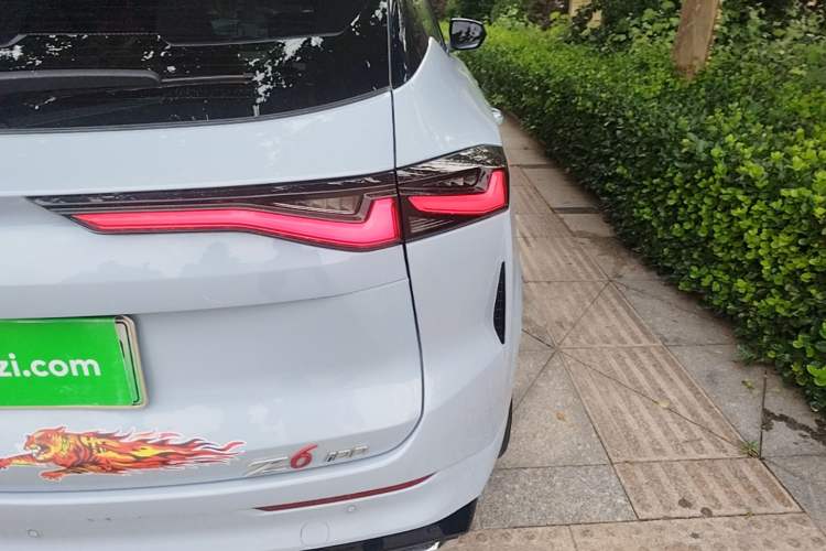 Used CHANGAN OSHAN Z6 New Energy 2022 Blue Whale iDD 150KM Flagship PLUS Right Rear Taillight